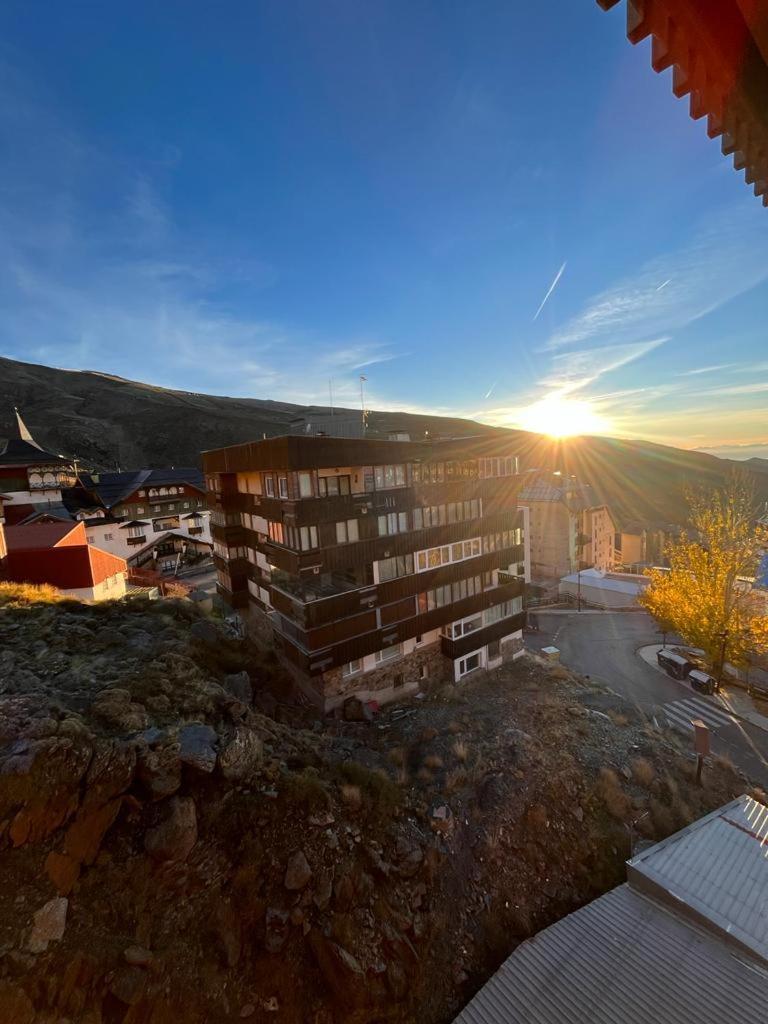 Saporo Elite Apartment Sierra Nevada Luaran gambar